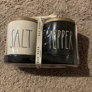Rae Dunn salt and pepper shakers new